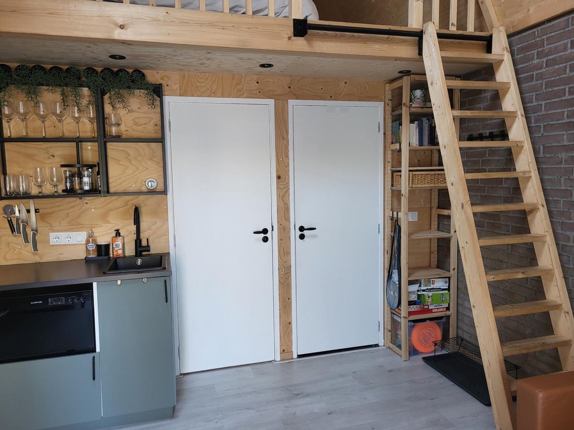 Luxe, sfeervol en ruimtelijk tiny house in het pittoreske Biggekerke Eksteriør bilde